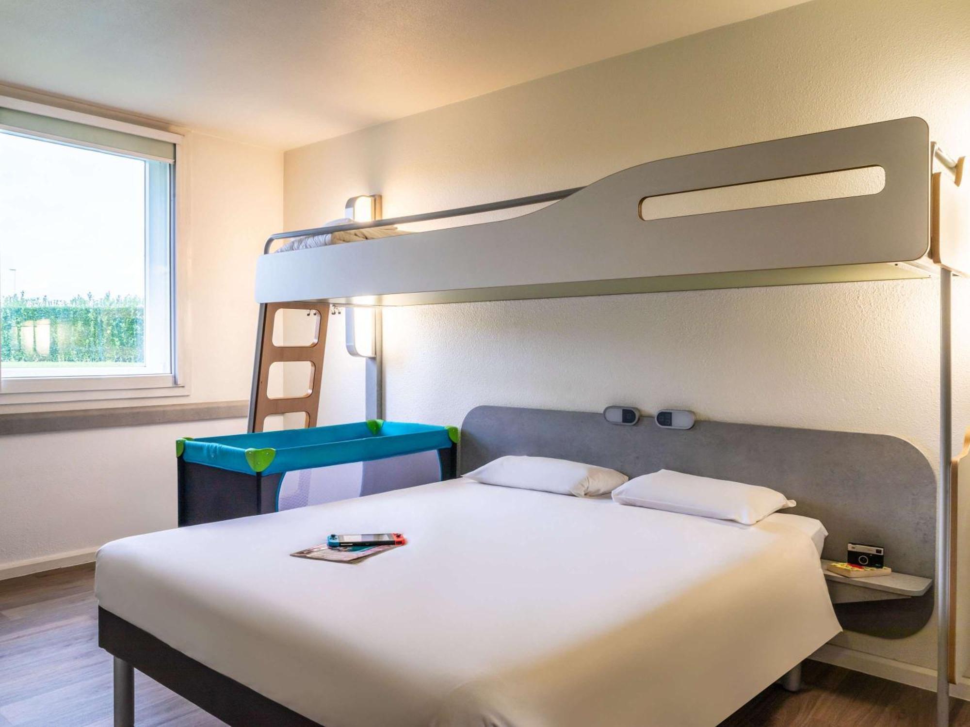 Ibis Budget Roissy Cdg Paris Nord 2 Ngoại thất bức ảnh