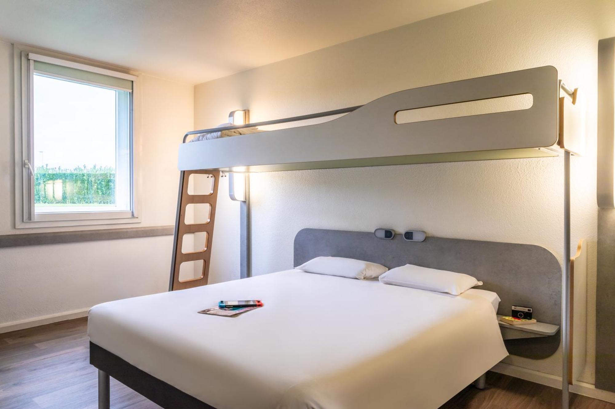 Ibis Budget Roissy Cdg Paris Nord 2 Ngoại thất bức ảnh